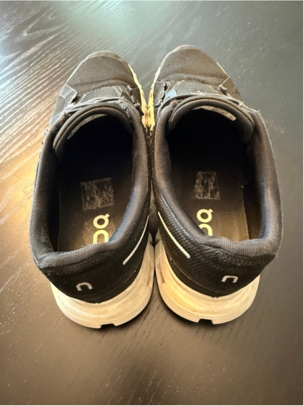 On Cloud 6 Black Women's Running Shoes Sneakers Size 8 - Picture 2 of 9